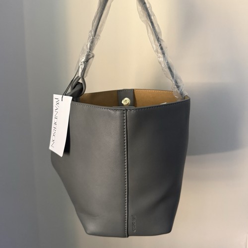 Nwt anderson small - small, jwa