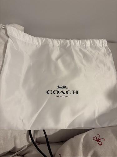 Coach large corner zip - coach,