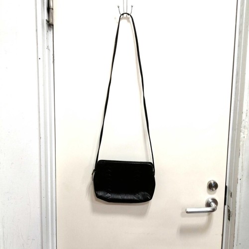 Fendi blk corner wear leather - blk/corner,
