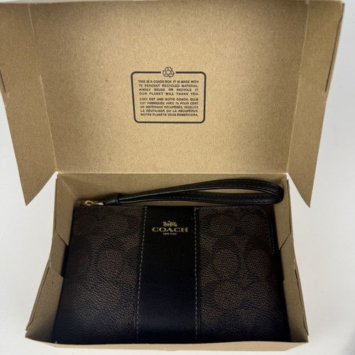 Coach corner zip - coach,