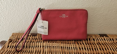 New coach wristlet crossgrain - coach,